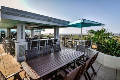 Perch 360 - large-table-1024x683